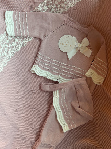 Laced in Love – 3-Piece Knit Baby Set with Vintage-Inspired Trim #C6002