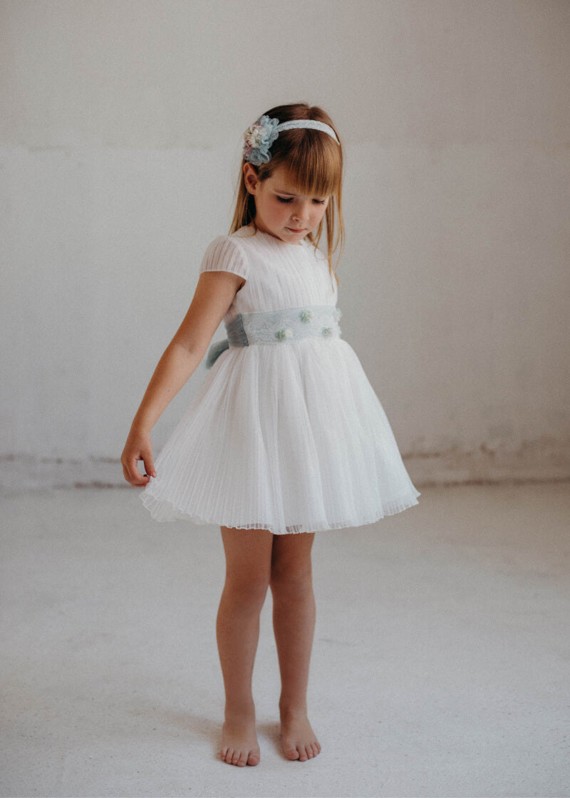 Elegant Pleated Tulle Cortejo Girls' Dress