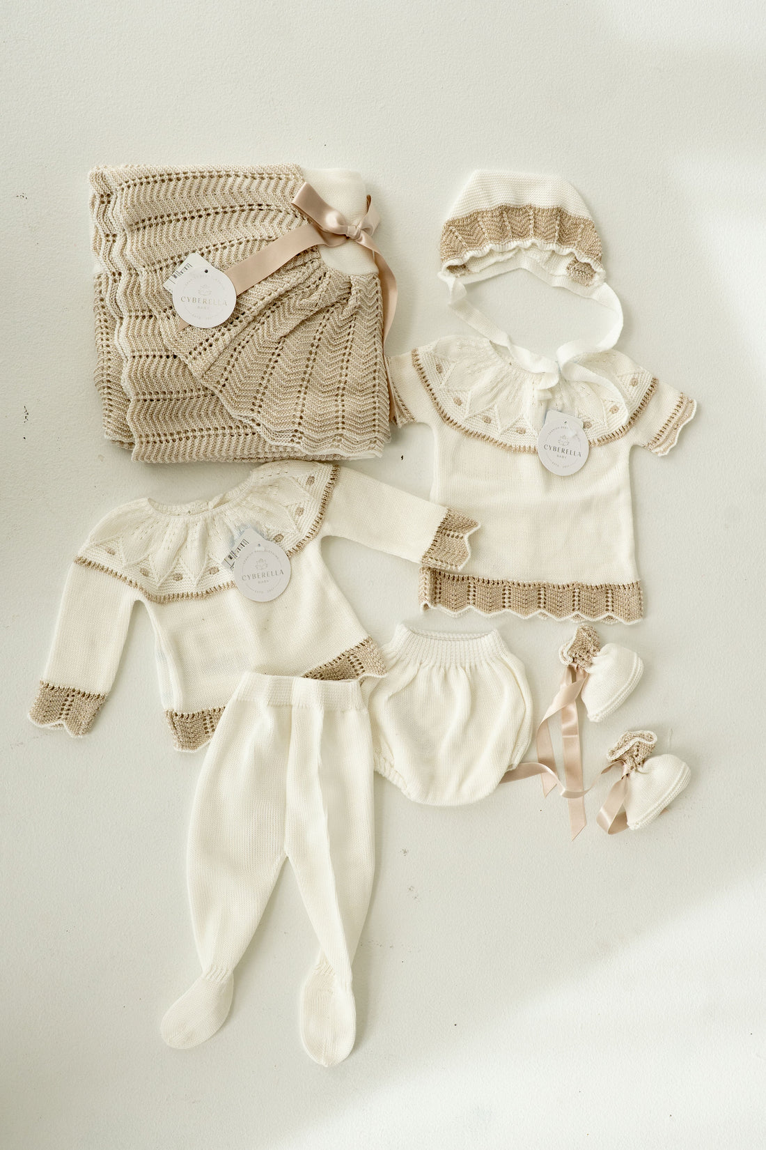 Latte Cloud - 7 piece newborn gift set #9630/ #9617G/#TO102