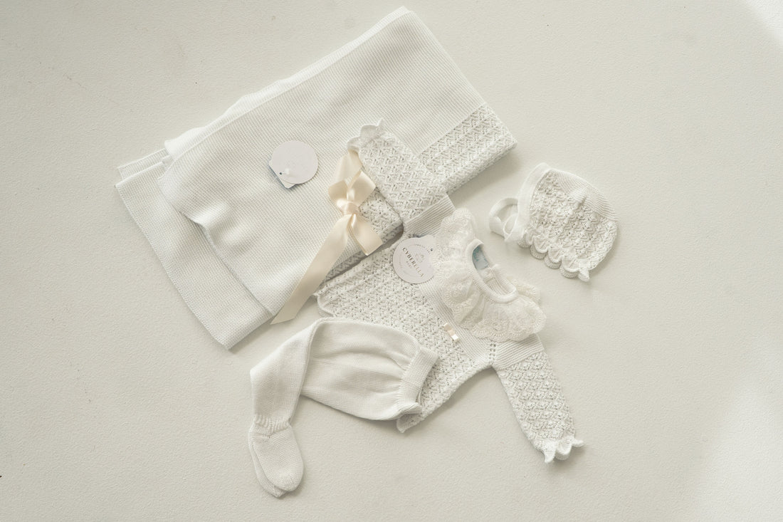 Whispering Cream Gift Set- 4- Piece Set #9614G/ #TO9216