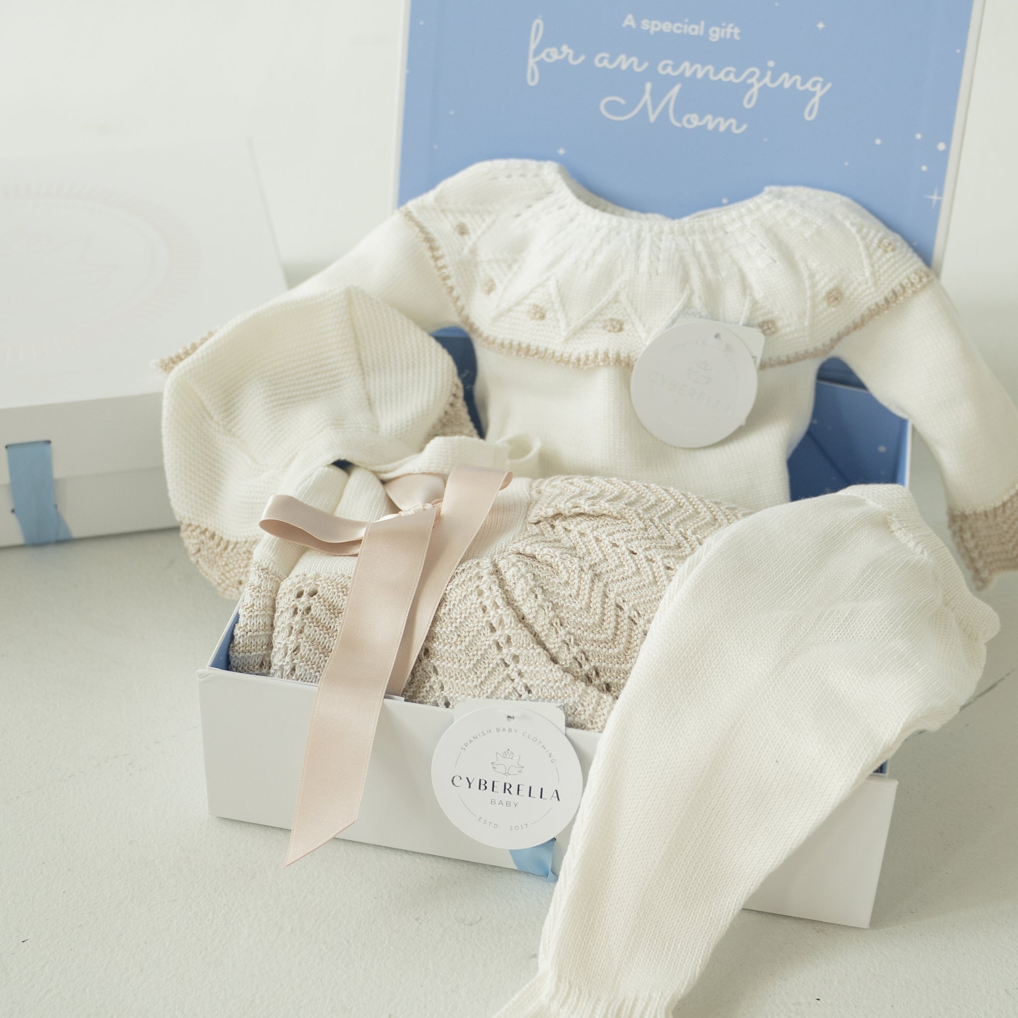 Latte Cloud - 4 piece newborn gift set #9617G/ #TO102