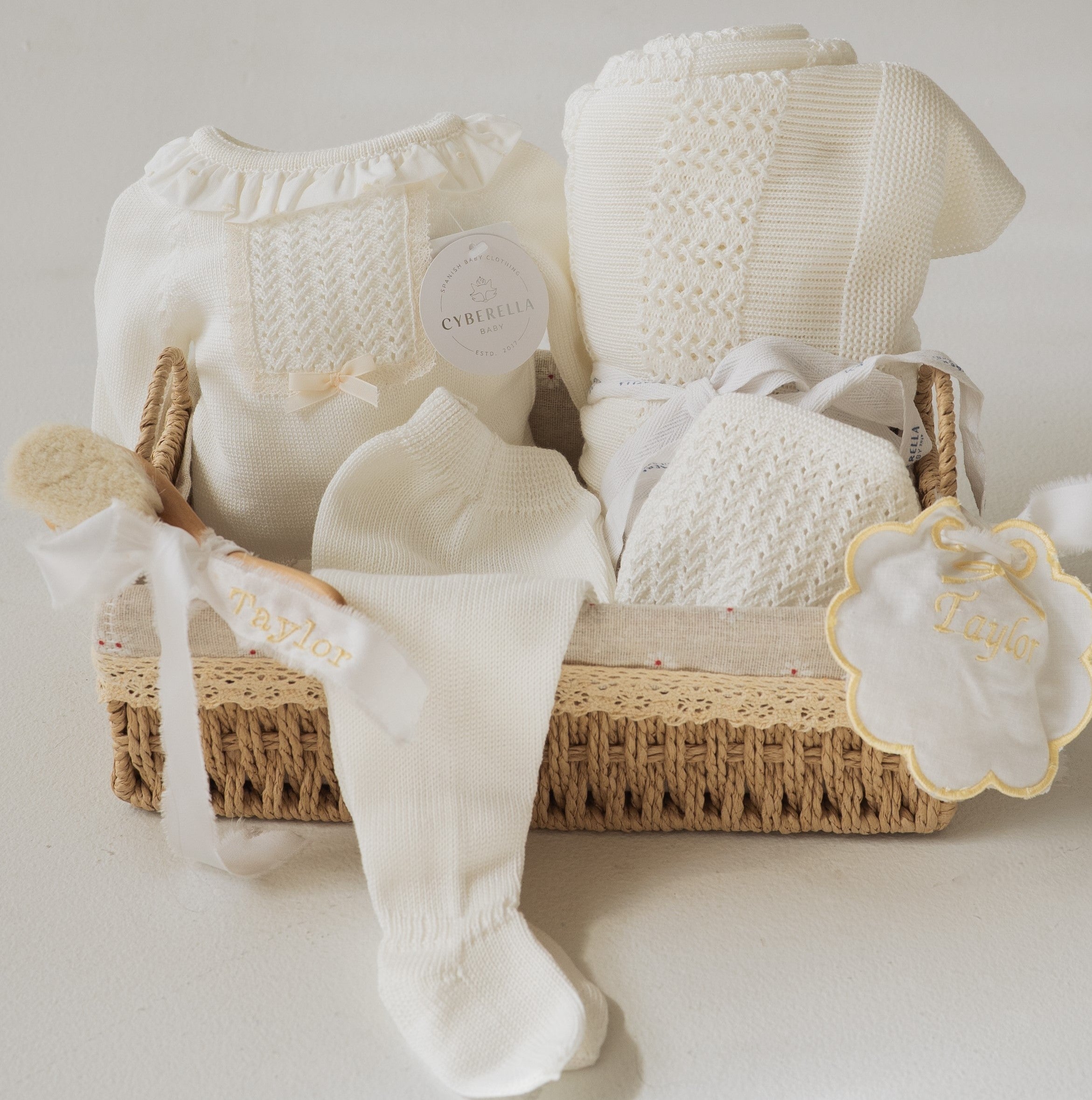 Cyberella Gift Basket: Ivory